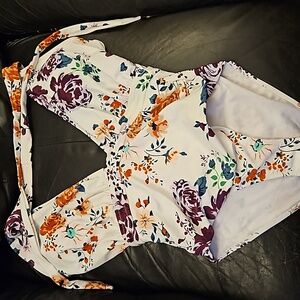 NWT Cupshe swimsuit